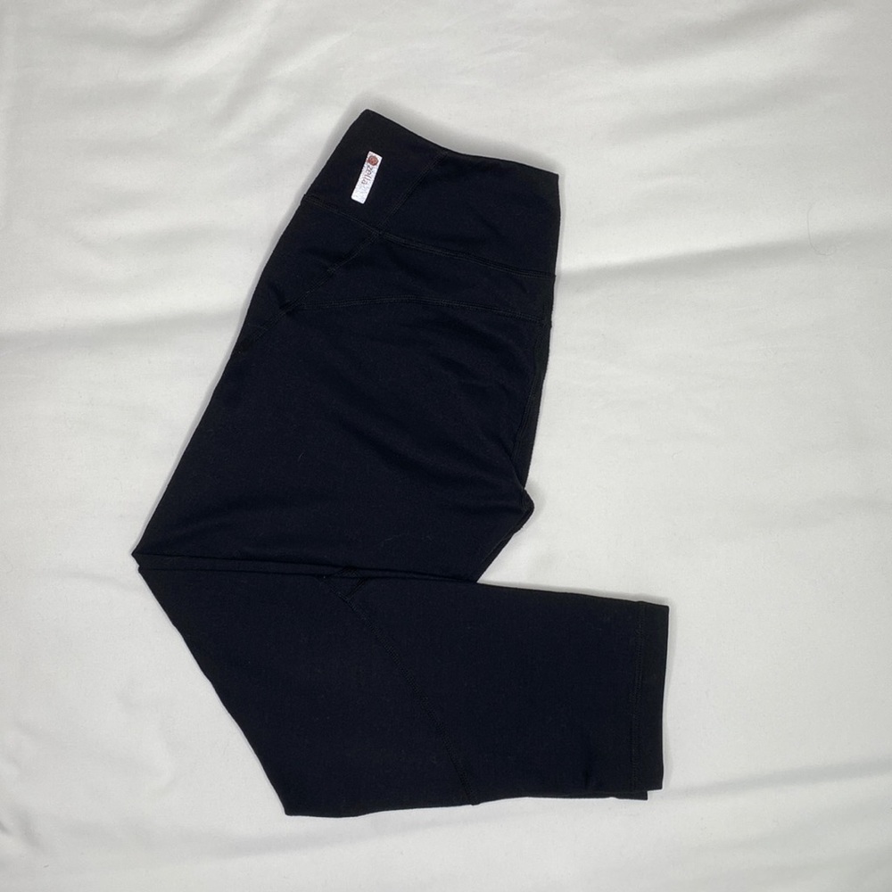 Zella Capri Live In Leggings